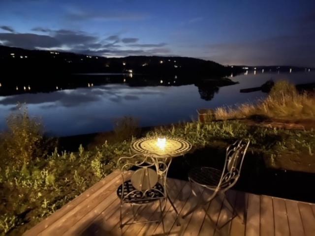 Hyttelaven Pa Furuholmen 사릅스보르그 외부 사진