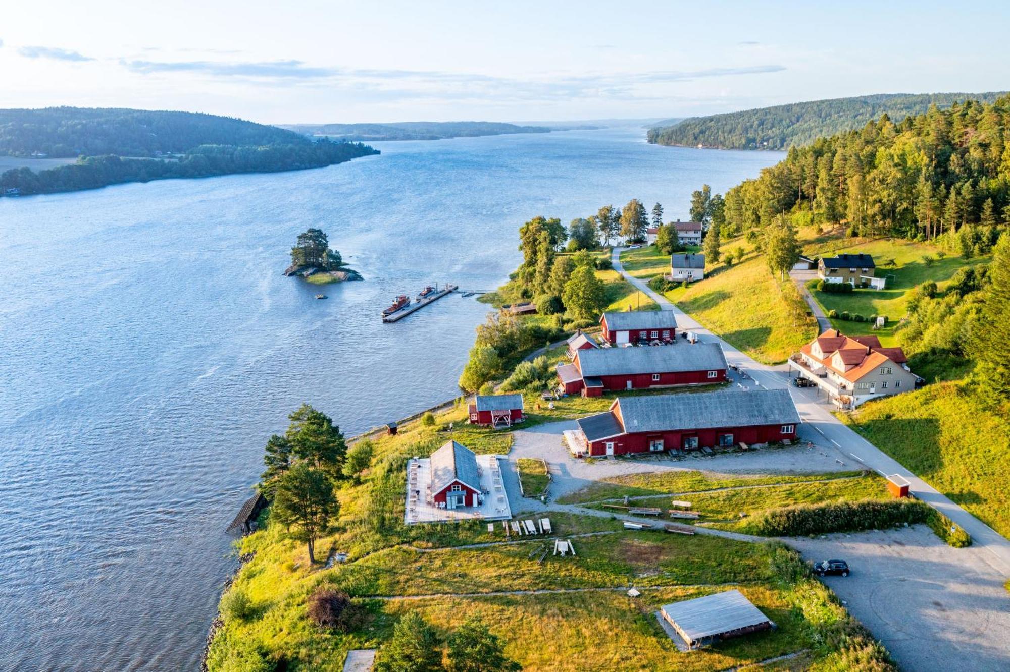 Hyttelaven Pa Furuholmen 사릅스보르그 외부 사진